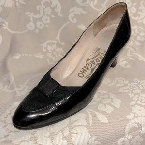Vintage Salvatore Ferragamo Florence Classic Pumps Heels